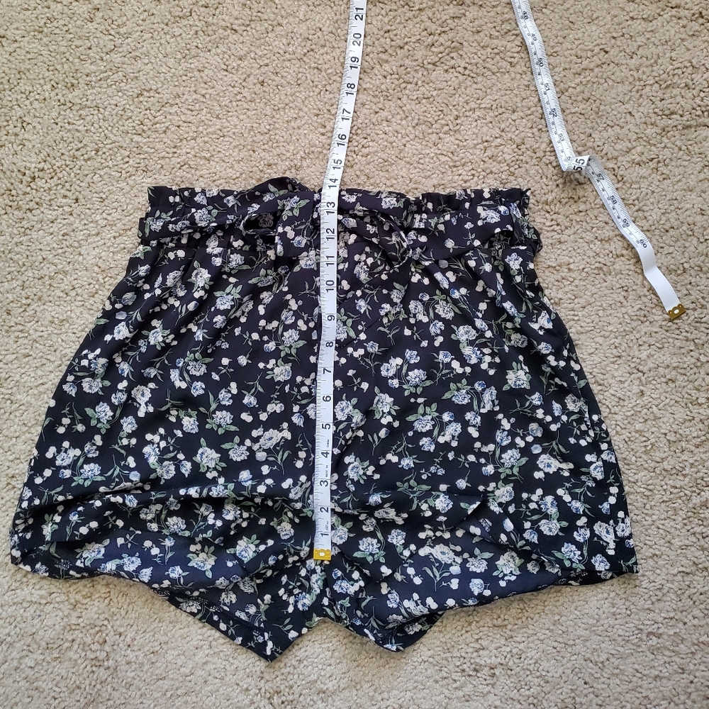 ROMWE floral two piece set - Picture 4 of 7